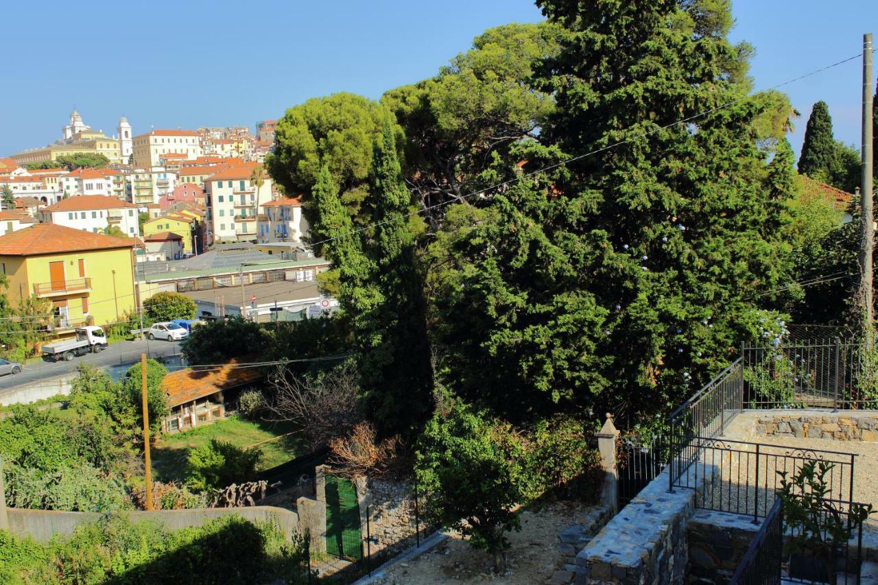 Casa Laura Villa Imperia Exterior photo